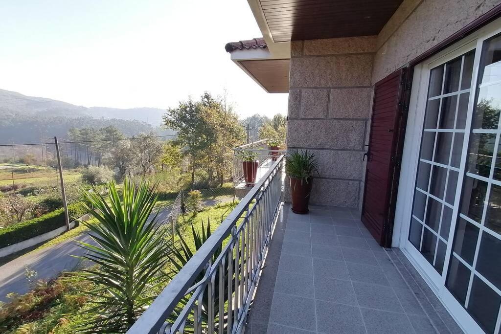 Villa Refúgio do Seixoso Celorico De Basto Exterior foto